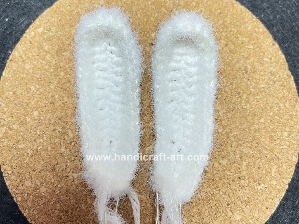Crochet bunny ears with stiff wire for posing