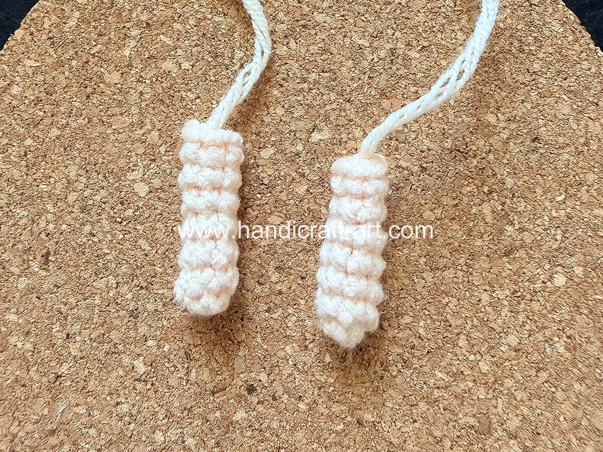 Crochet Little Mermaid Ariel's hand